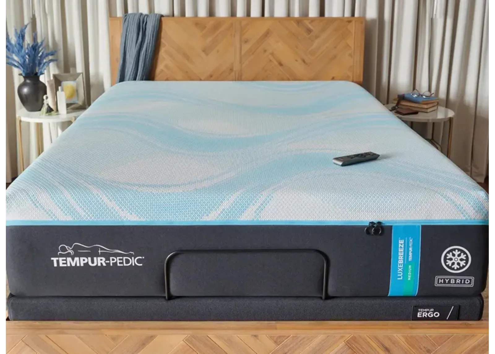 Tempur-Pedic Luxebreeze 2.0 Medium Hybrid