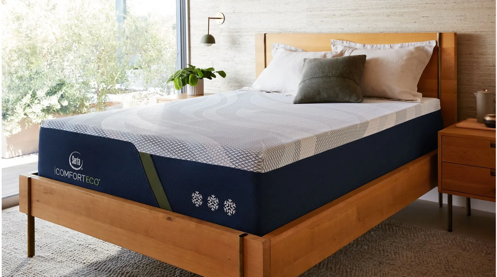 Serta iComfortECO™ F40HD Medium HD Memory Foam Mattress - Split King