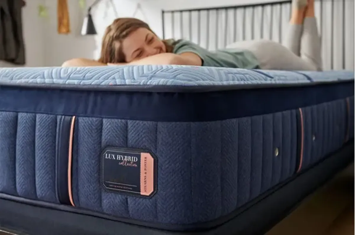 Stearns & Foster Lux Hybrid Soft Mattress