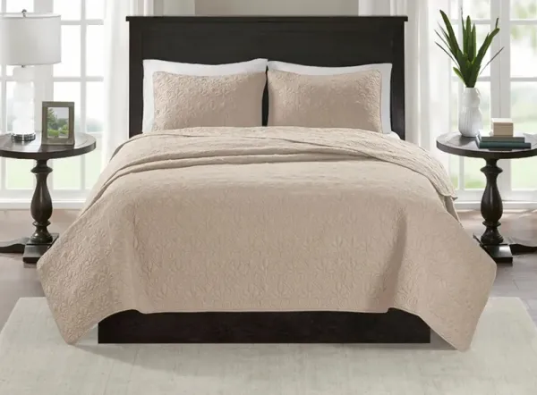 Quebec Coverlet Set