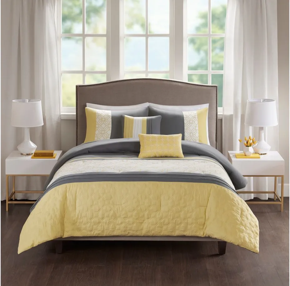 Donnell 5-pc. Comforter Set in Yellow/Gray by E&E Co Ltd