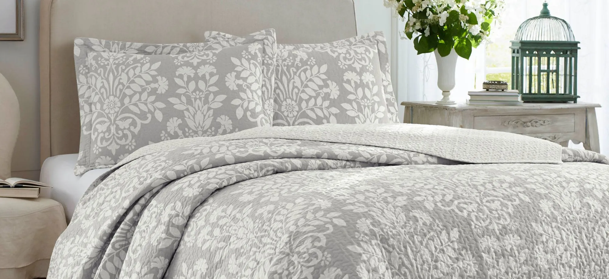 Rowland-3 Piece Quilt Set in DOVE GRAY by Revman International