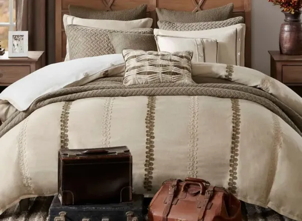 Chateau 8-pc. Comforter Set