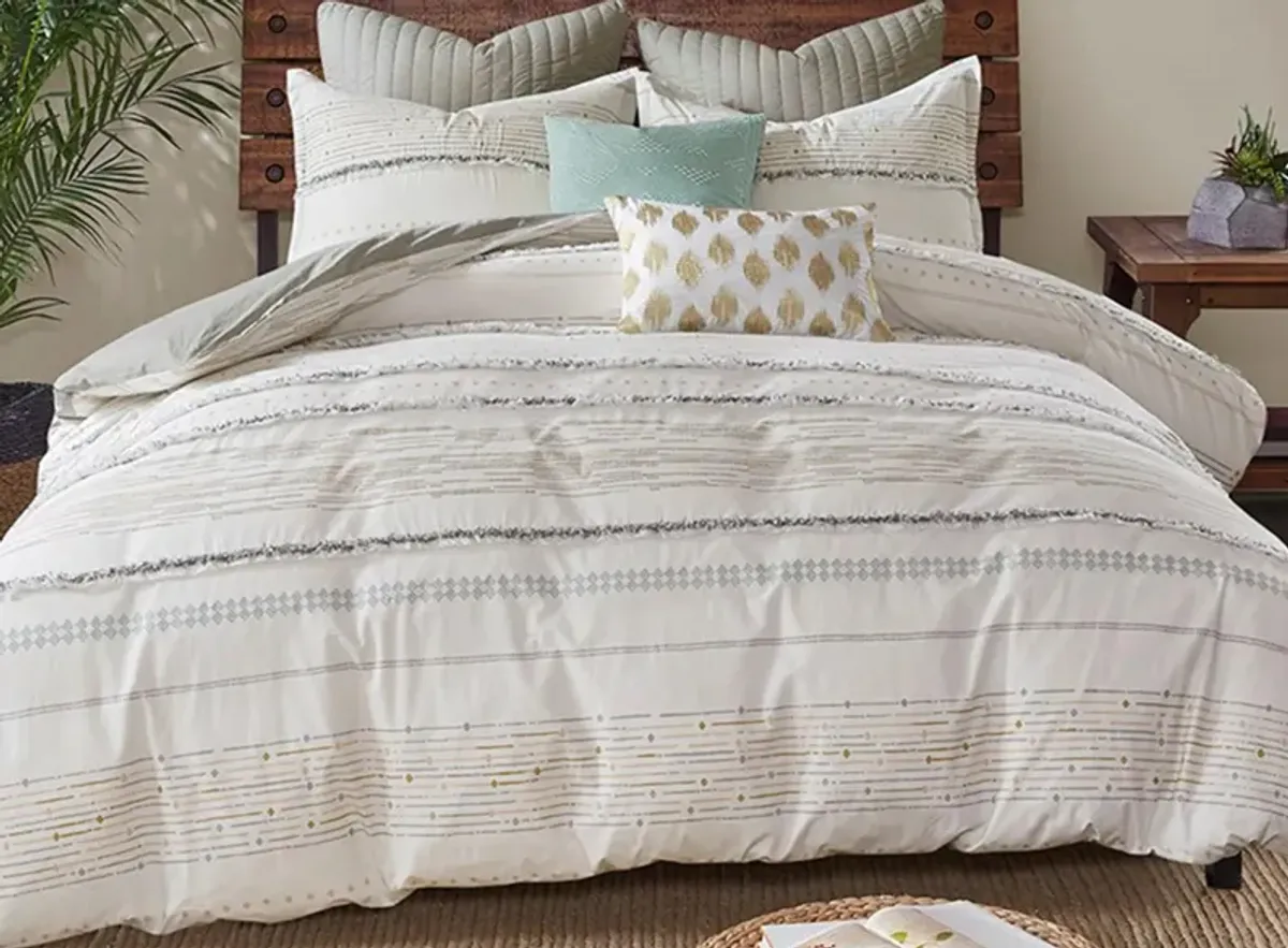 Nea Comforter Set in Multi by E&E Co Ltd