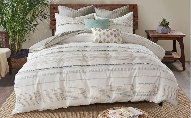 Nea Comforter Set in Multi by E&E Co Ltd