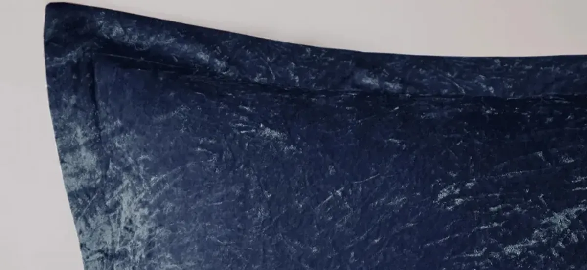 Felicia Comforter Set