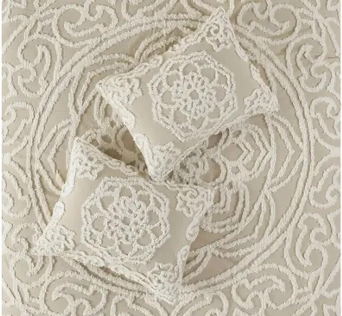Laetitia Comforter Set