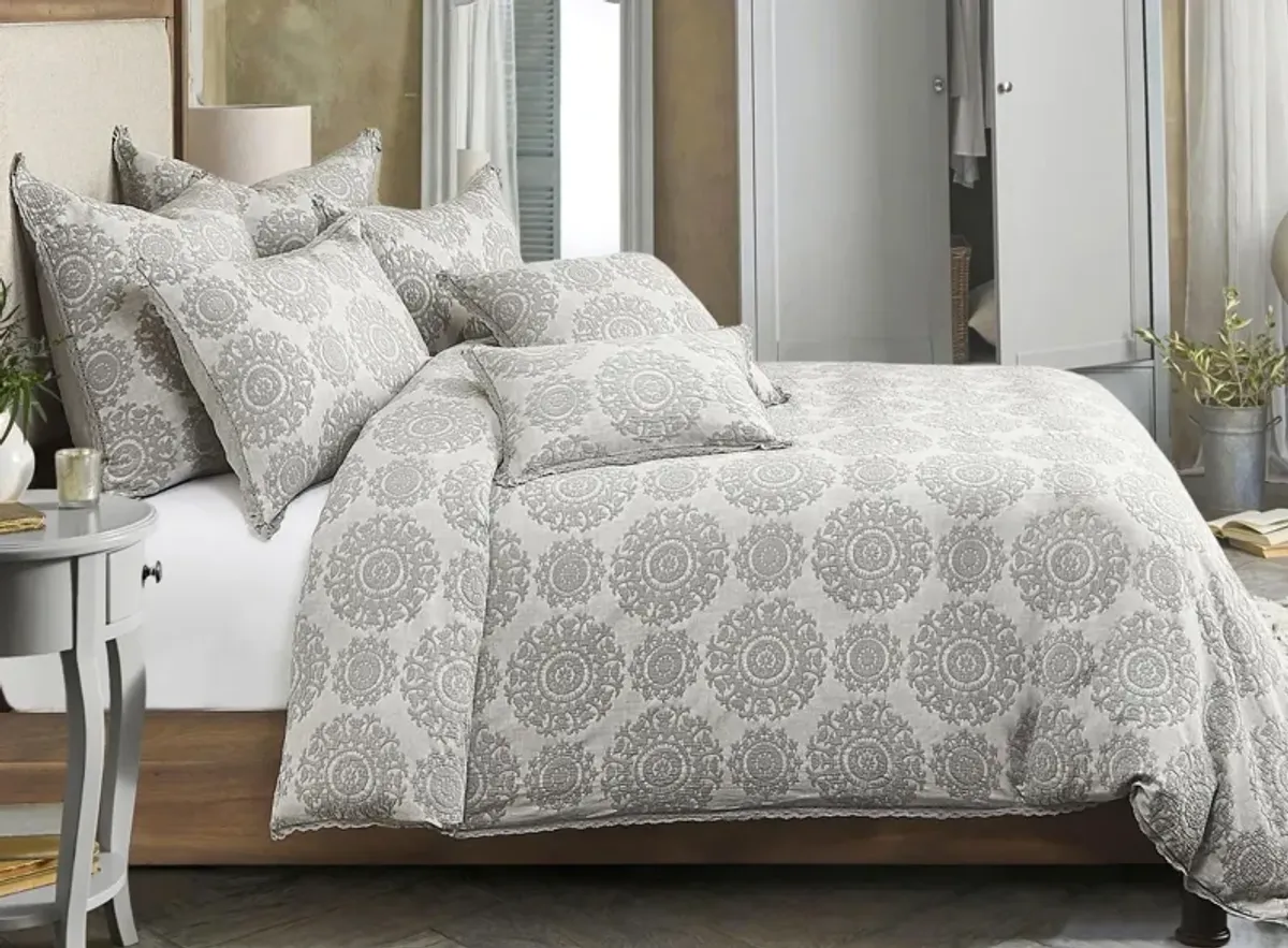 Reagan 8-pc. Duvet Set in Gray, Silver by Amini Innovation