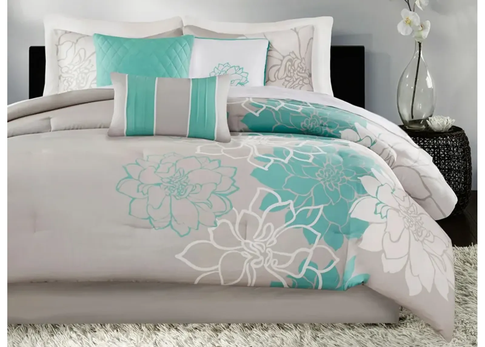 Lola 7-pc. Comforter Set in Aqua by E&E Co Ltd