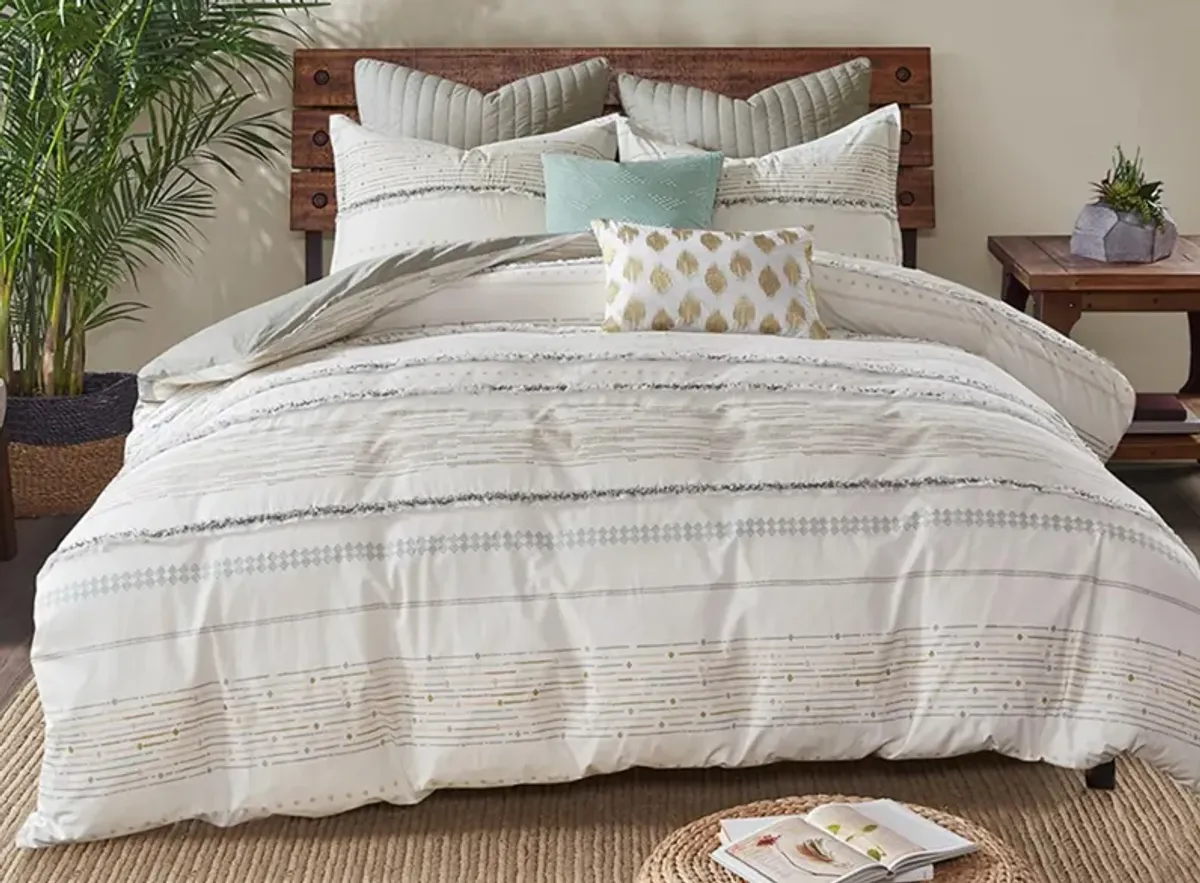 Nea Duvet Cover Set in Multi by E&E Co Ltd