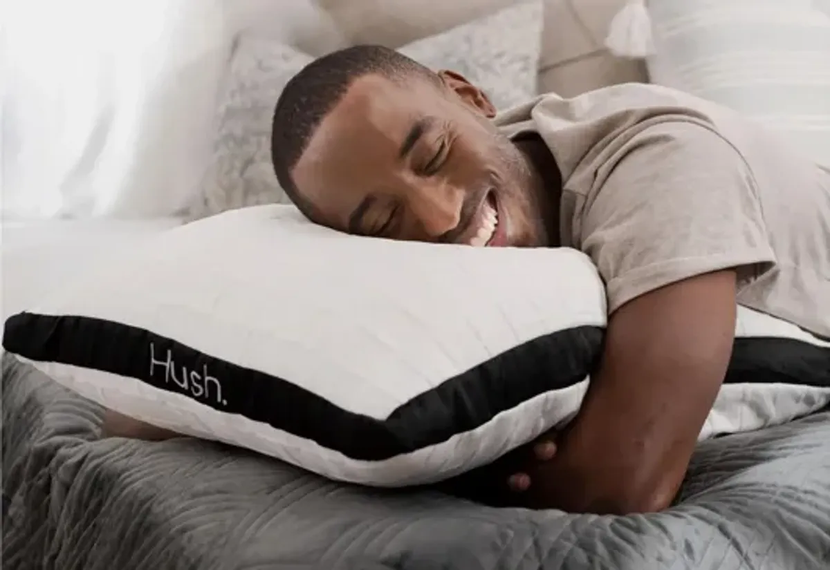The Hush Hybrid Cooling Pillow