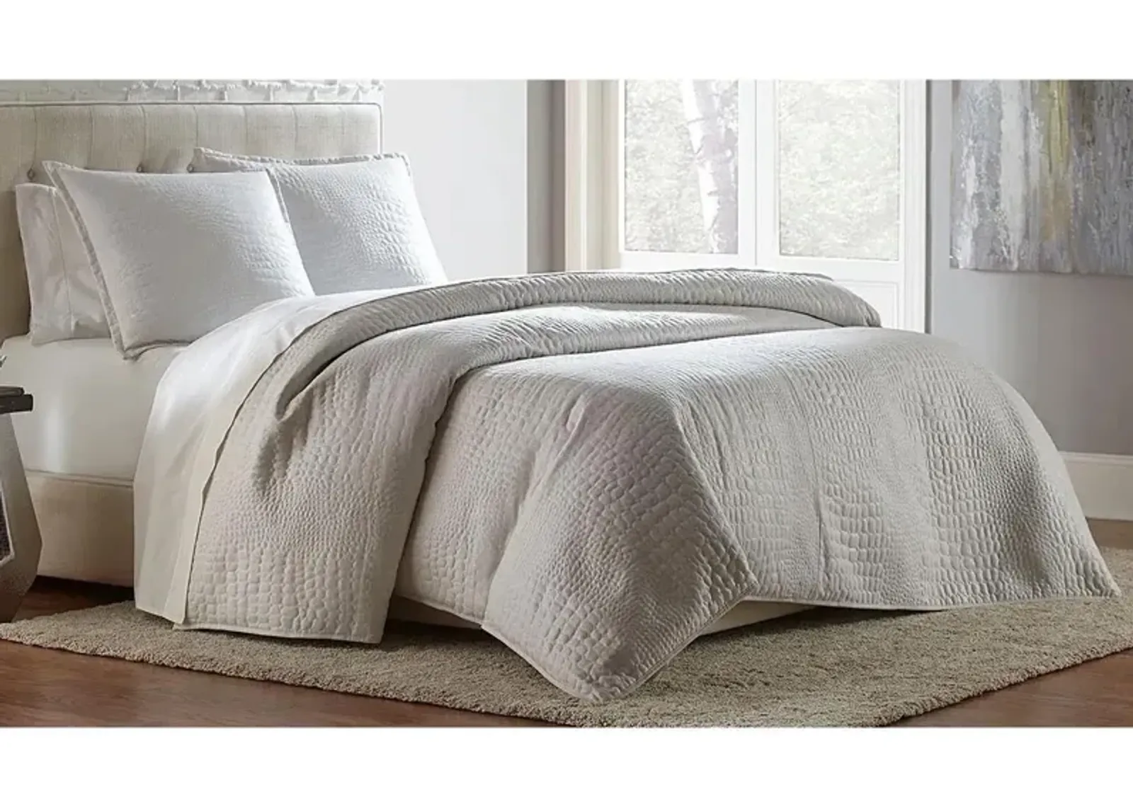 Brilliance 3-Pc. Duvet Set in White by Amini Innovation