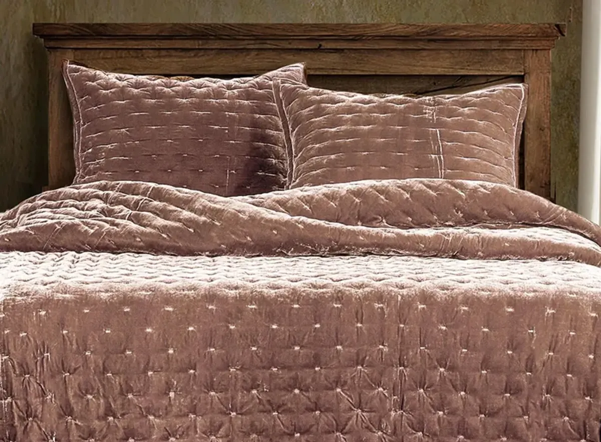 Youngmee 3-pc. Quilt Set in Dusty Rose by HiEnd Accents