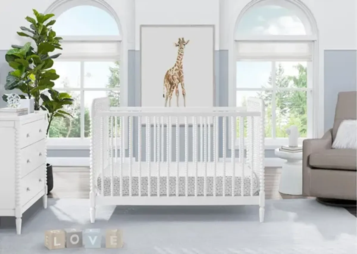 Saint Convertible Crib by Delta Children