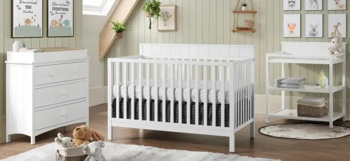 Oxford Baby Logan 4-in-1 Convertible Crib