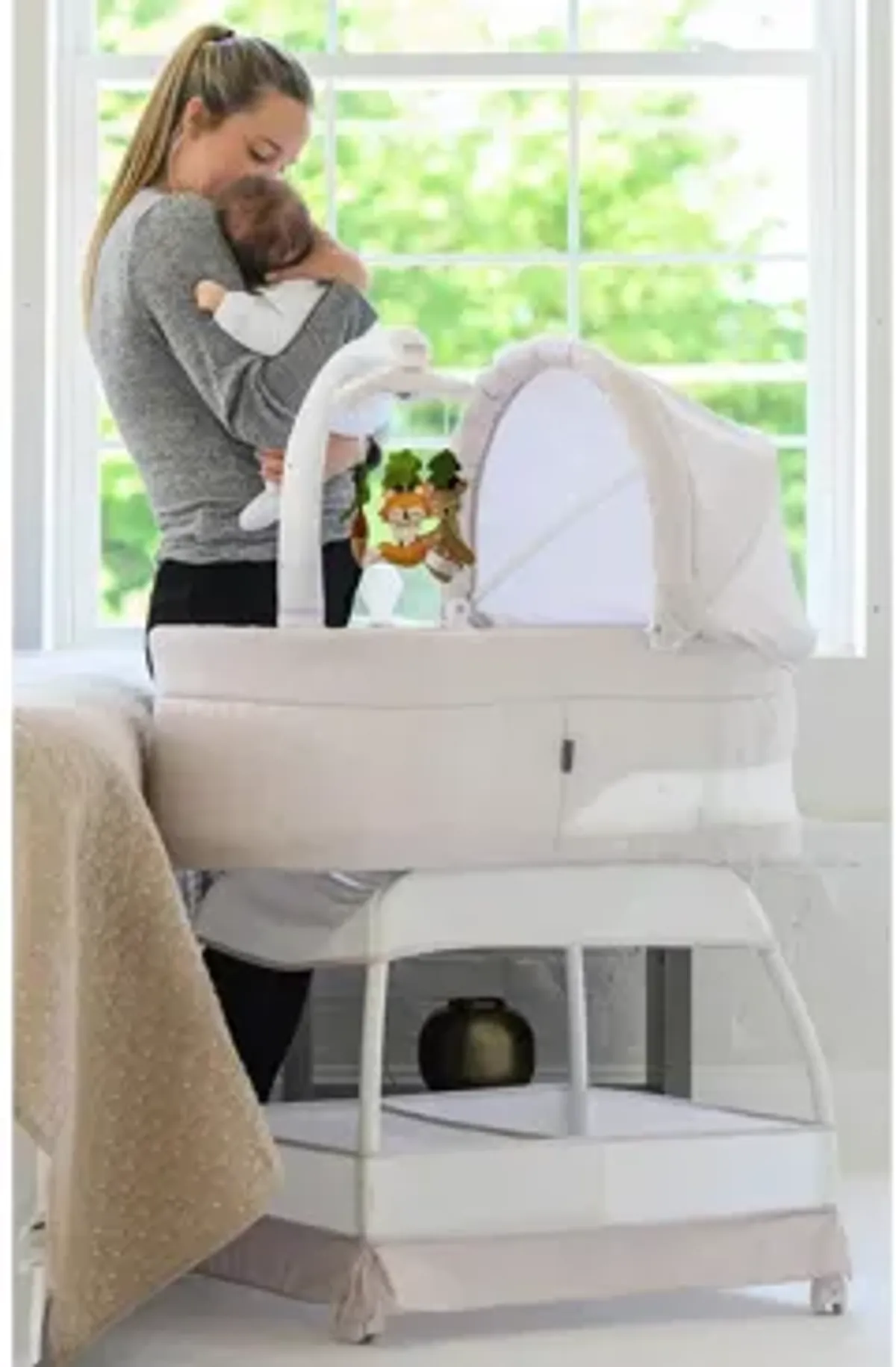 TruBliss Sweetli Calm Bassinet