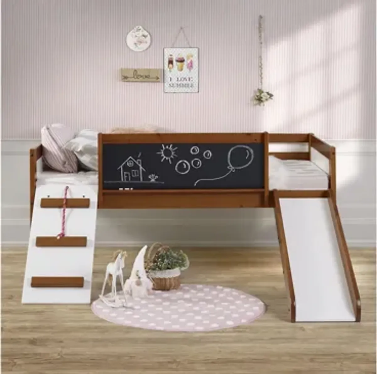 Art & Play Novelty Junior Low Loft Bed