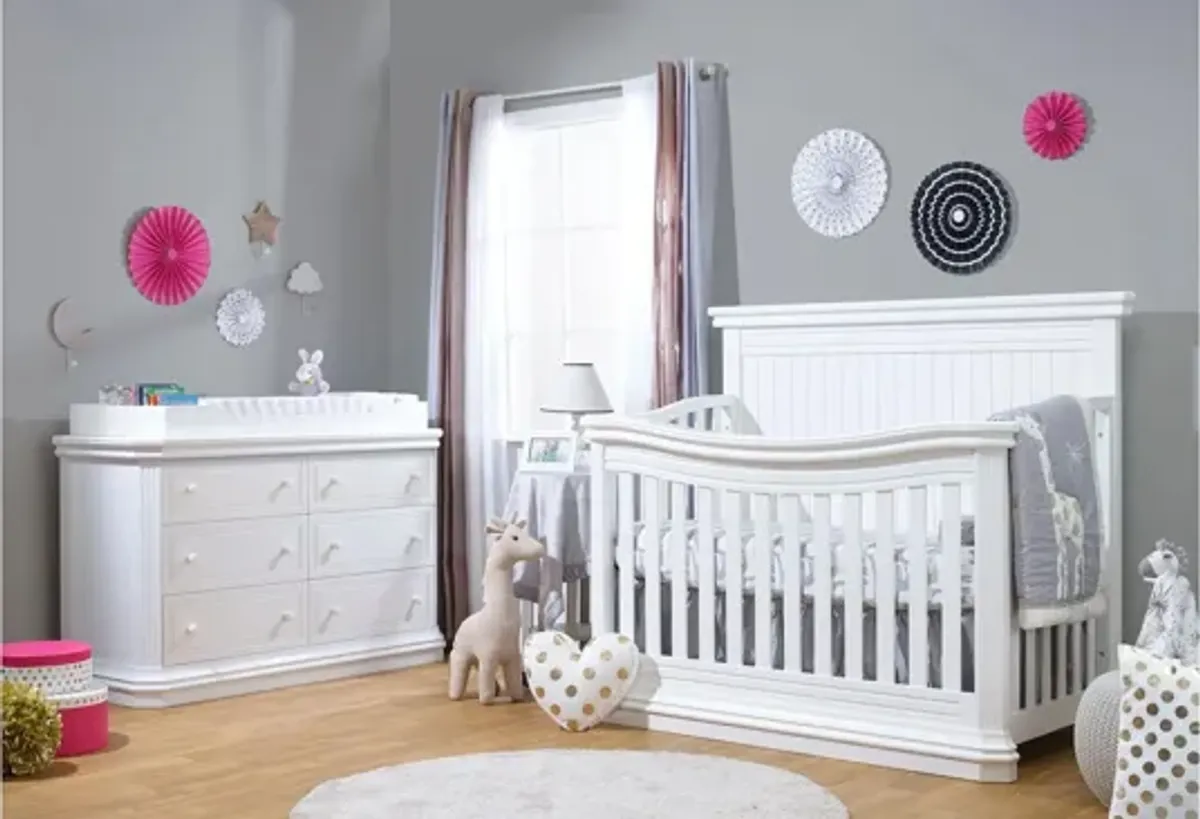 Primo Four-in-1 Crib with Conversion Kit