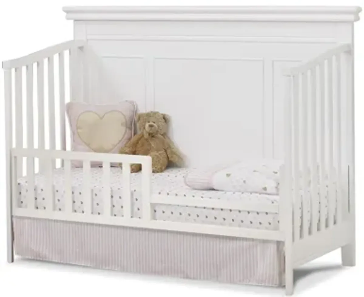 Finley Lux Flat Top Crib with Conversion Kit