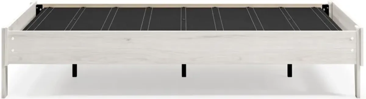 Socalle Platform Bed