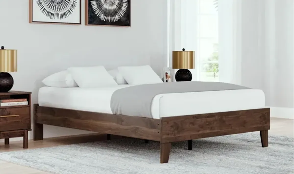 Calverson Platform Bed