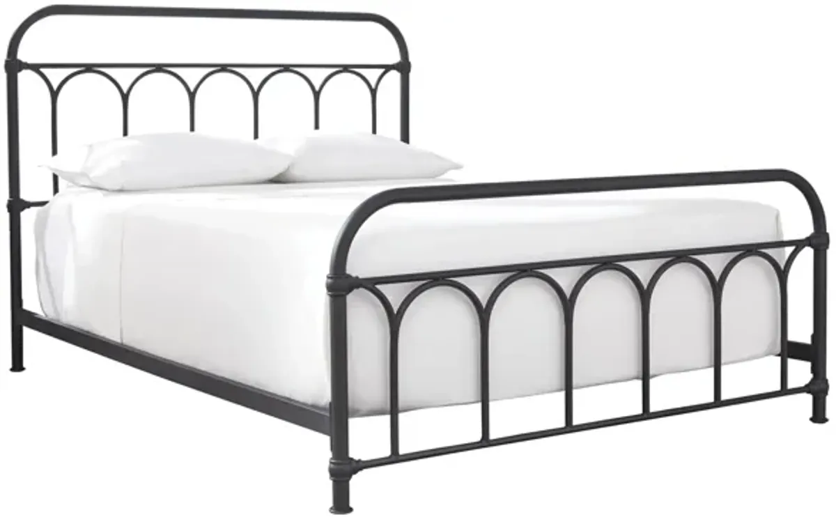 Nashburg Metal Bed