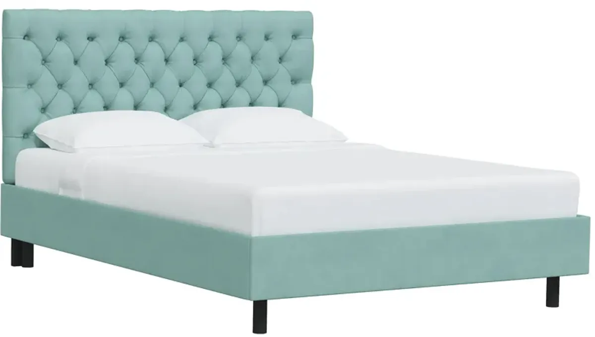 Queensbury Platform Bed