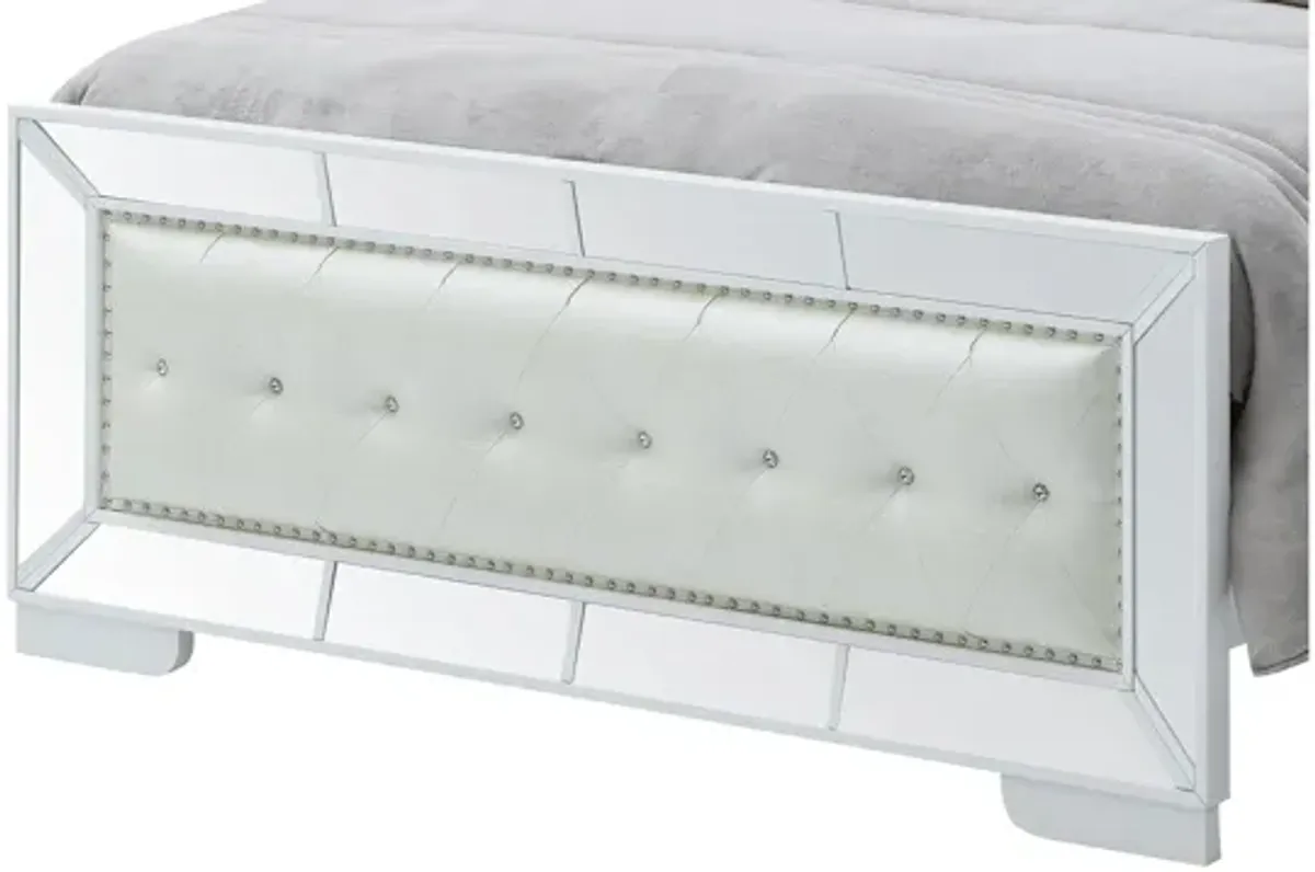 Hollywood Hills Queen Panel Bed