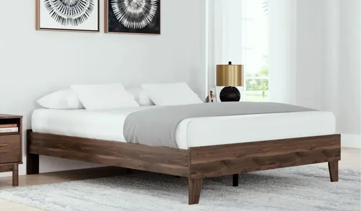 Calverson Platform Bed