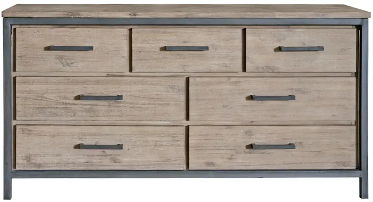 Irondale 7-Drawer Dresser