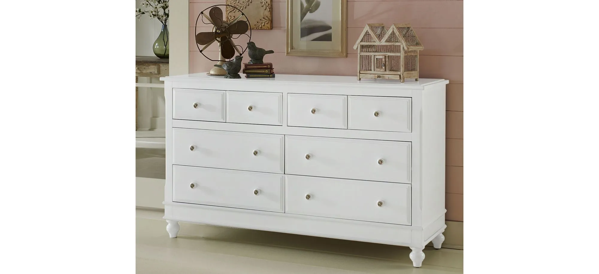 Lake House 8 Drawer Dresser in White by Hillsdale Furniture