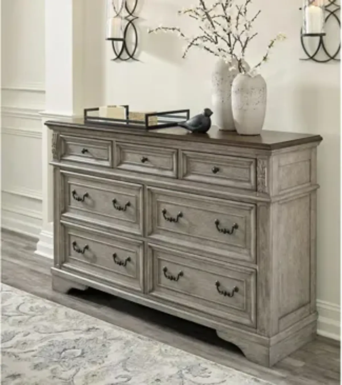 Lodenbay Dresser