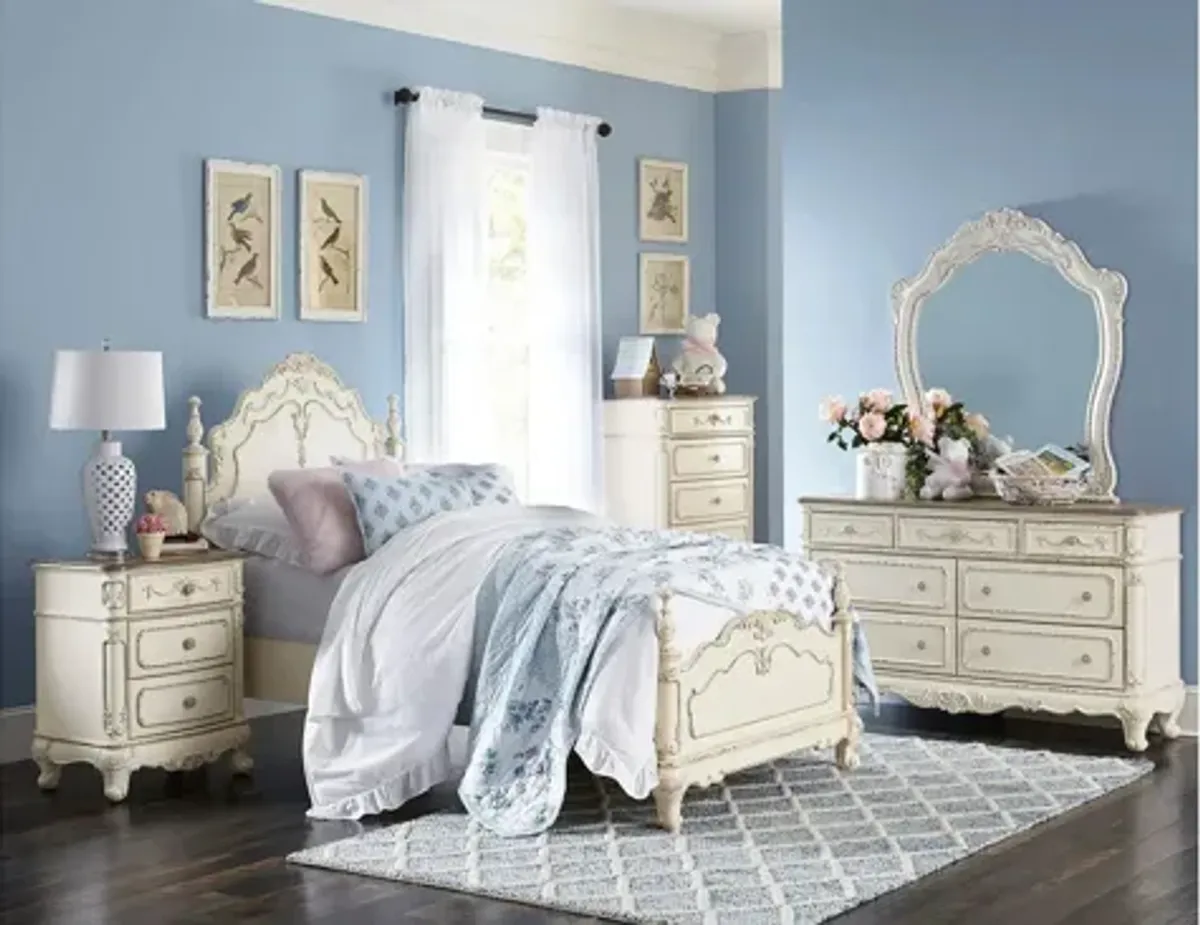 Averny 7-Drawer Bedroom Dresser With Mirror