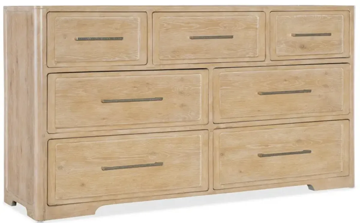 Retreat Dresser