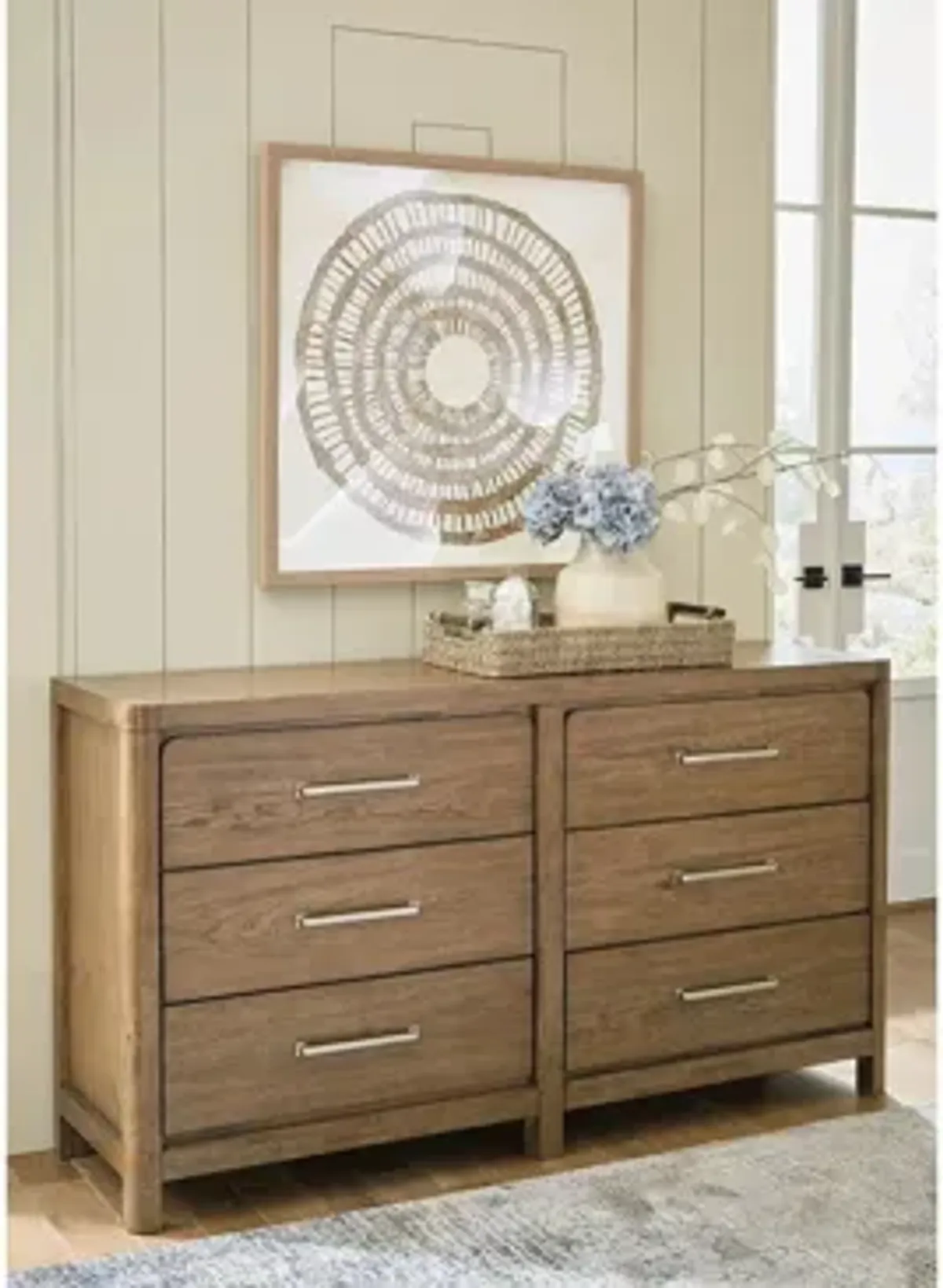 Cabalynn Dresser