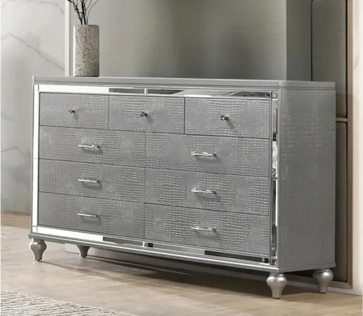 Valentino Dresser