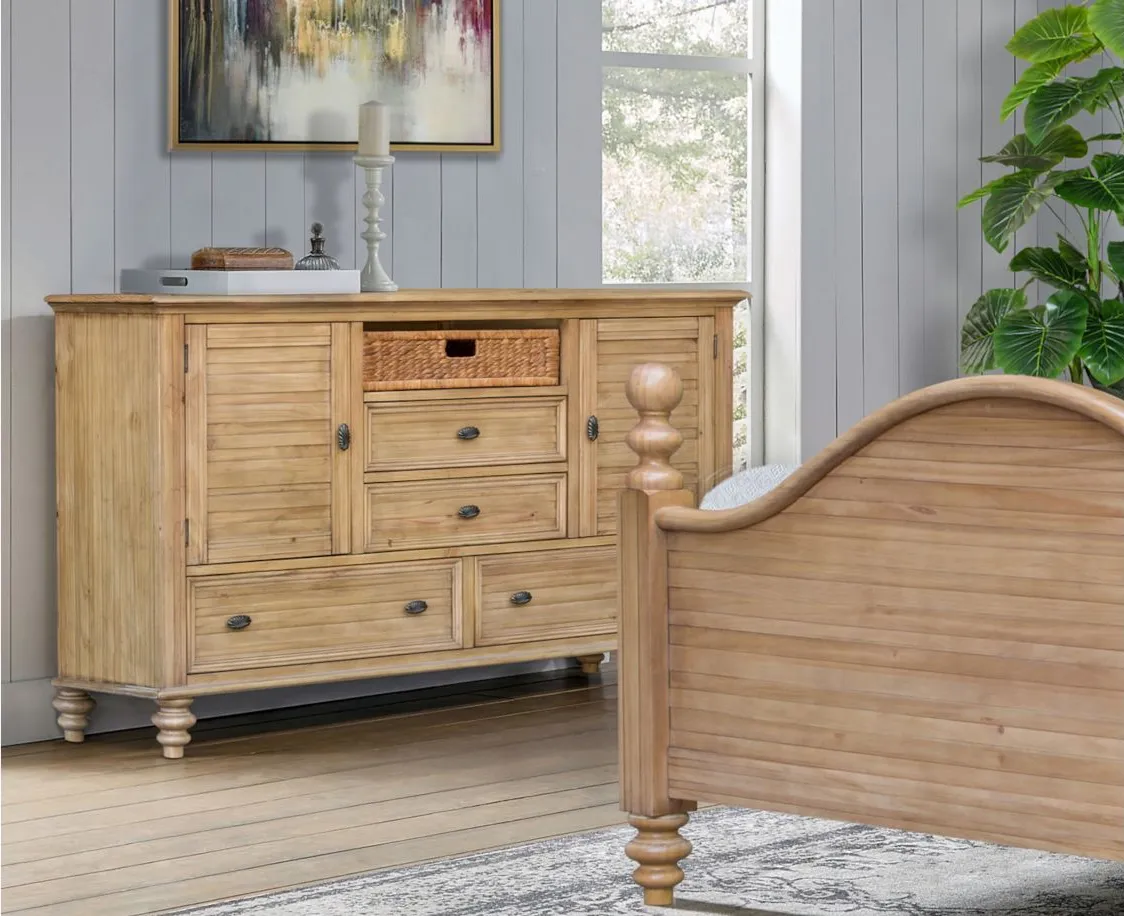 Vintage Casual Dresser in Distressed Natural Maple by Sunset Trading