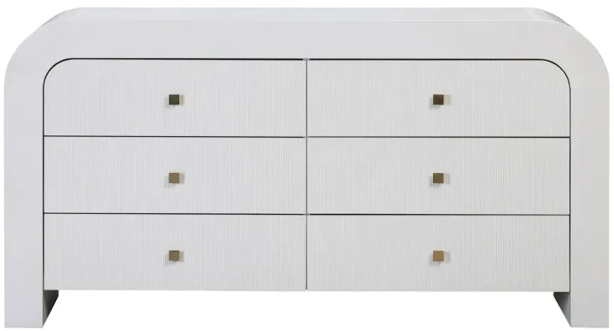 Hump 6 Drawer Dresser