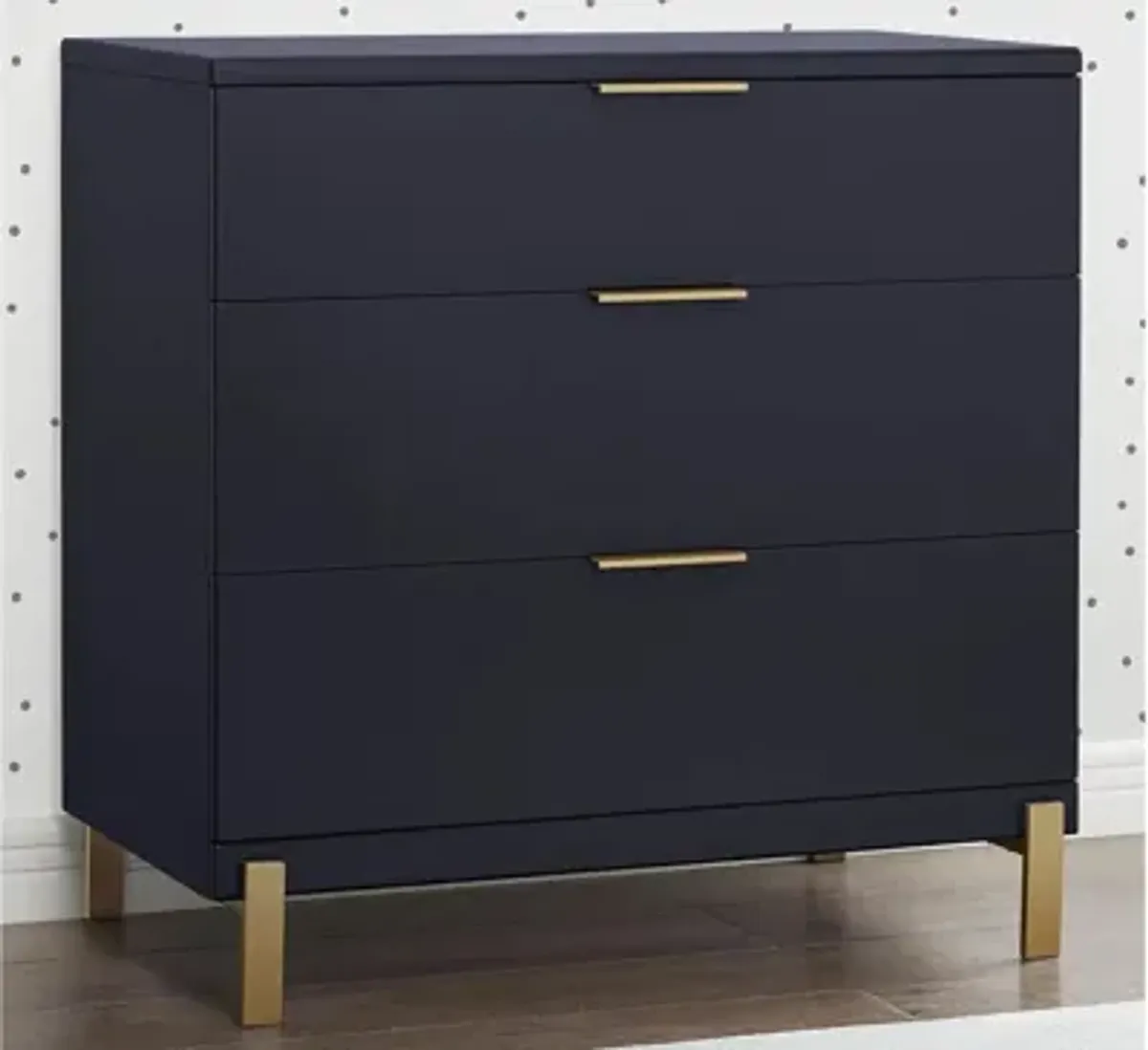 Hendrix 3 Drawer Dresser by Delta Children