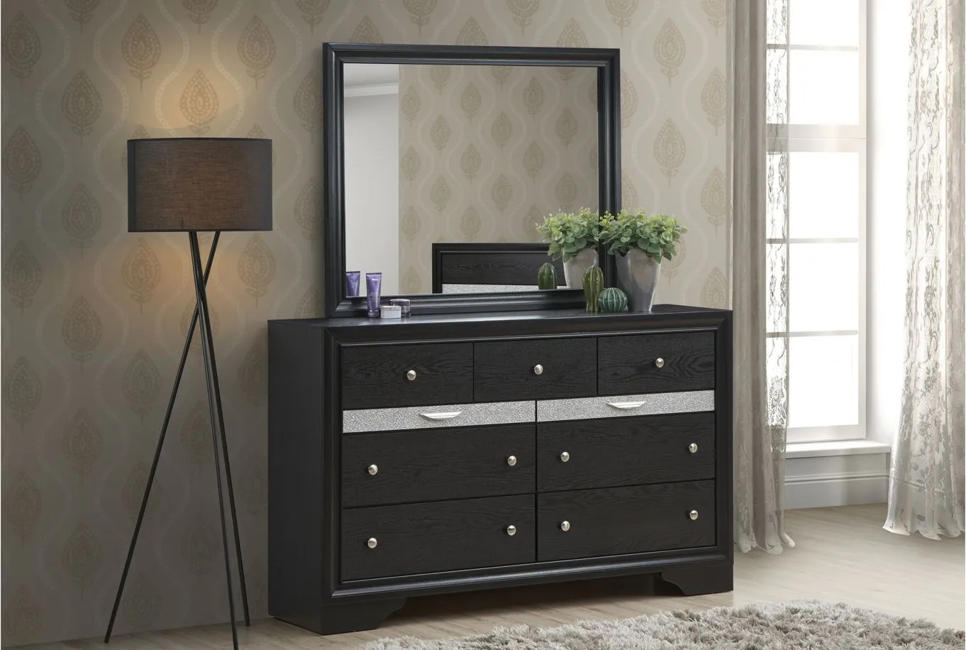 Madrid Dresser in Black by Glory Furniture