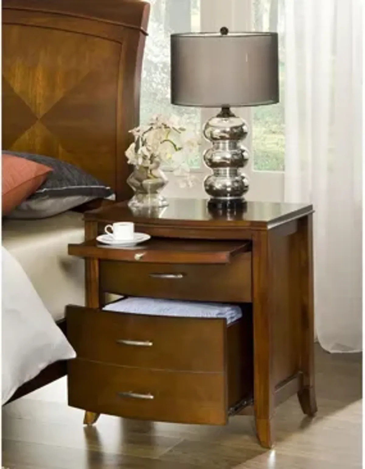 Sullivan Nightstand