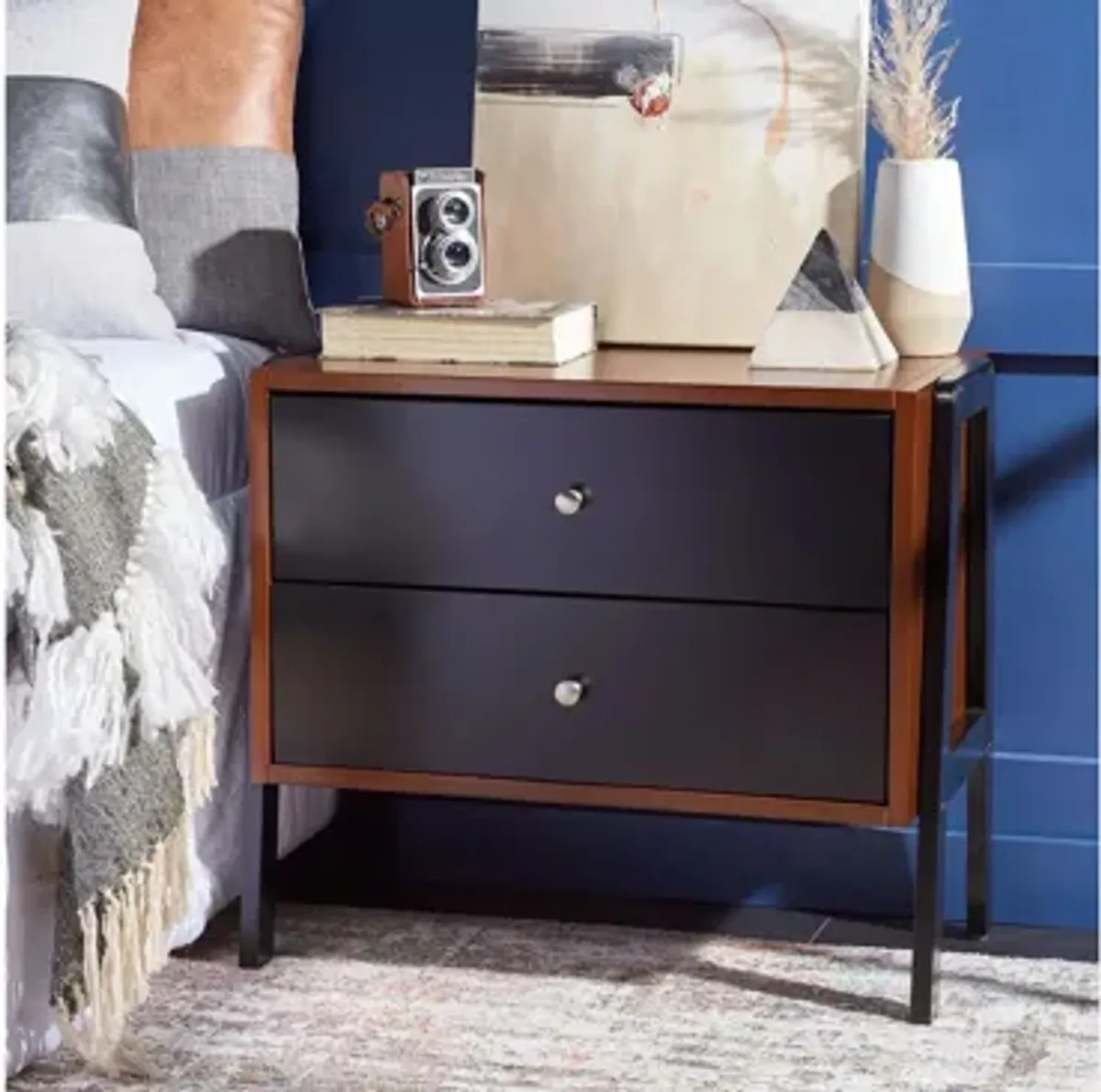 Fenno Nightstand