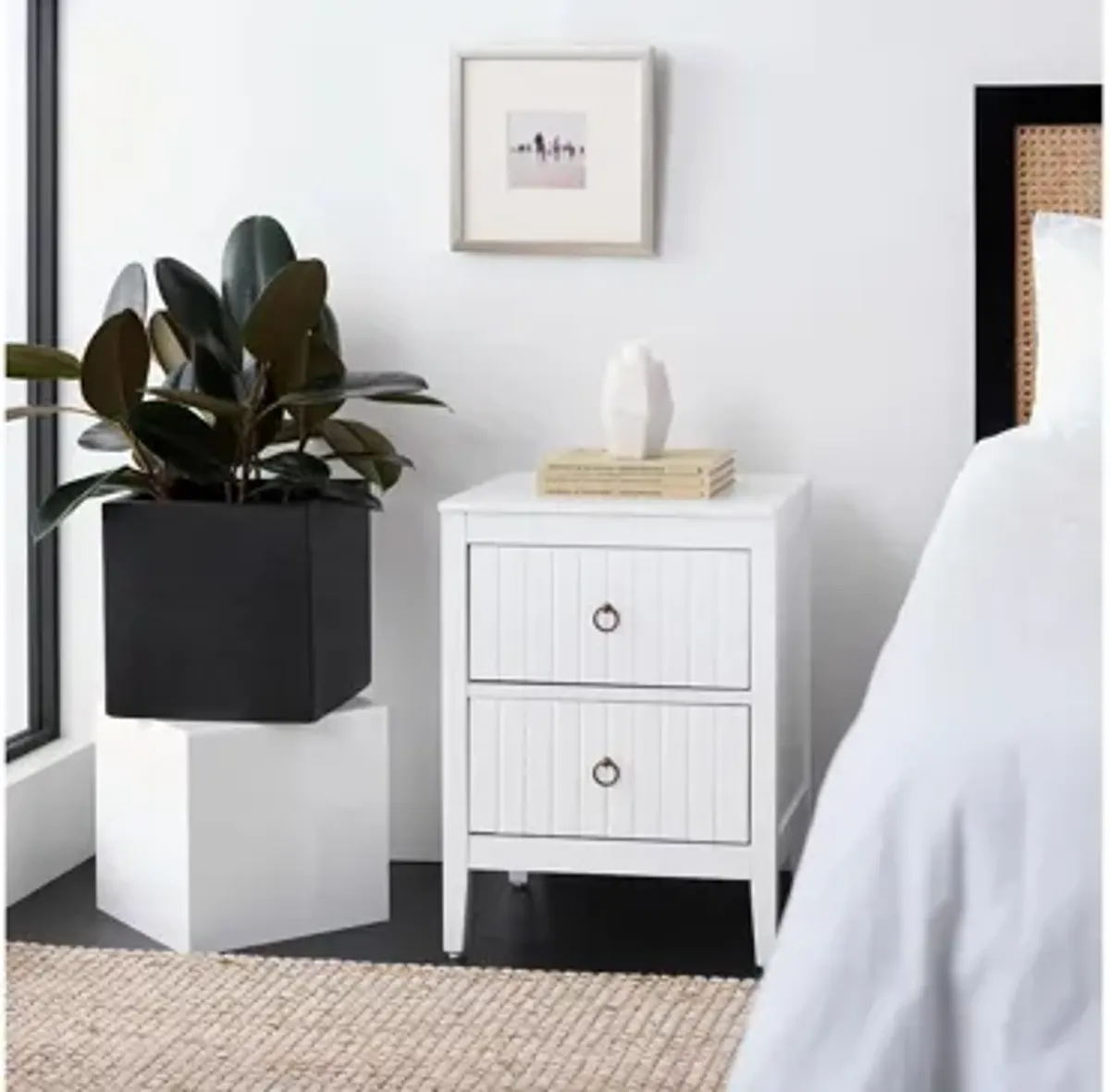 Rosa Nightstand