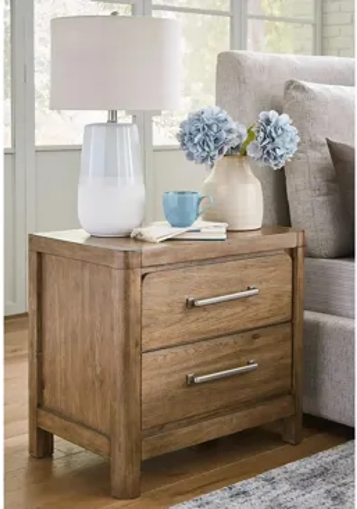 Cabalynn Nightstand