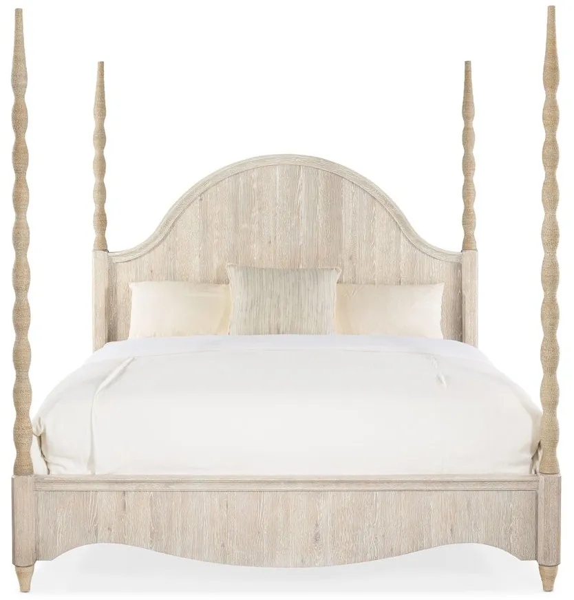 Serenity King Poster Bed in Neptune Surf by Hooker Furniture