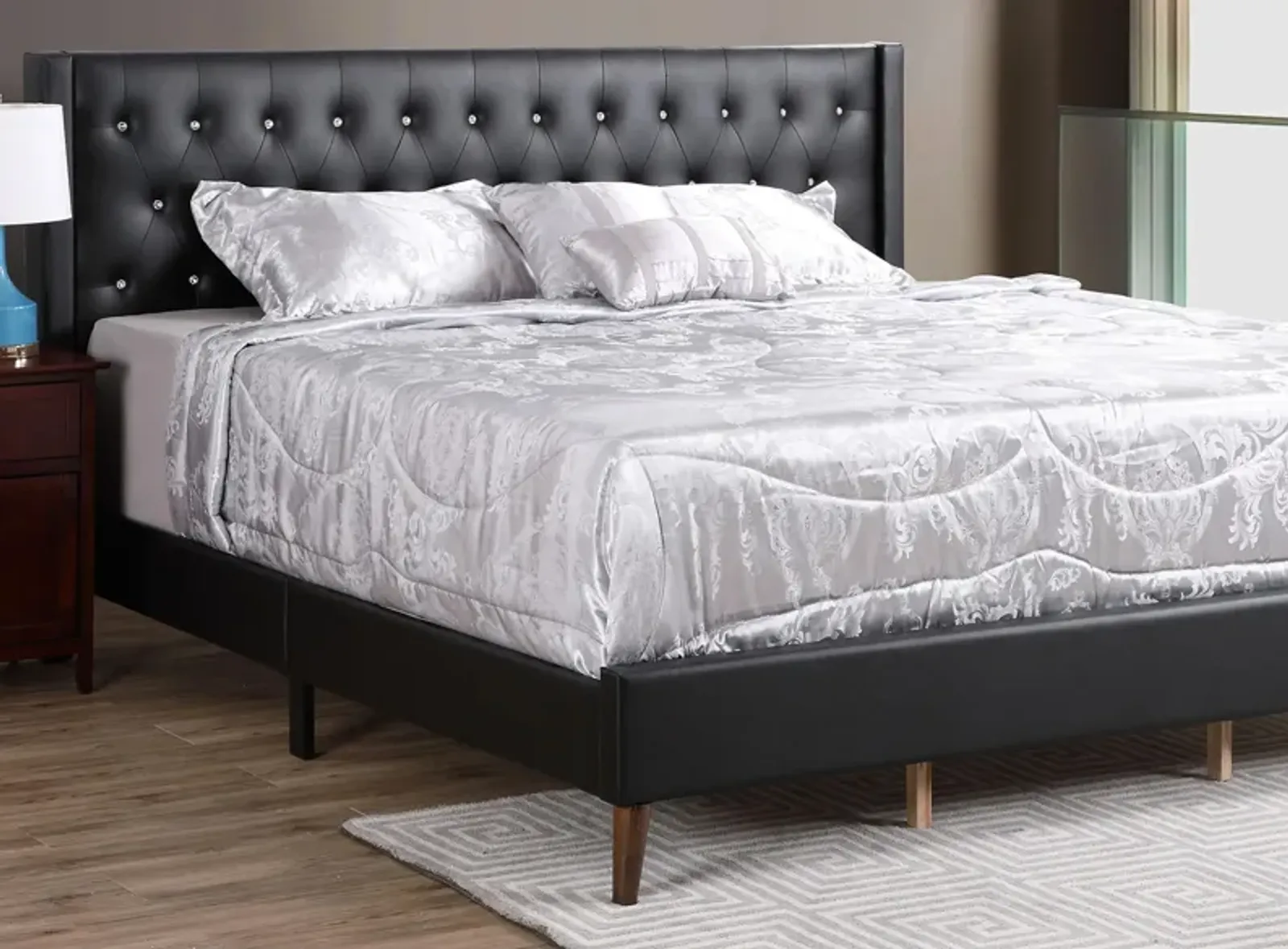 Bergen Upholstered Panel Bed