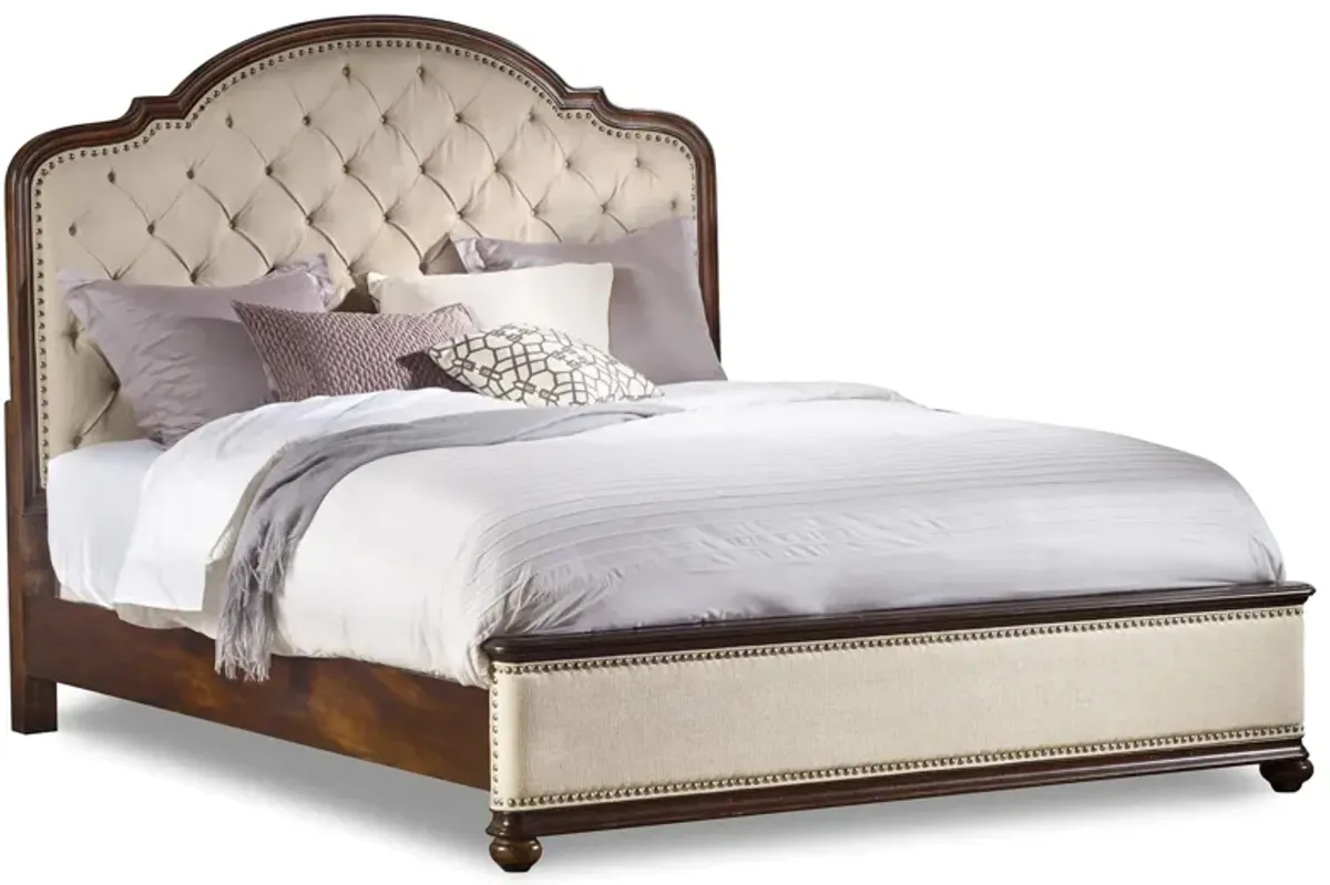 Leesburg Upholstered King Bed