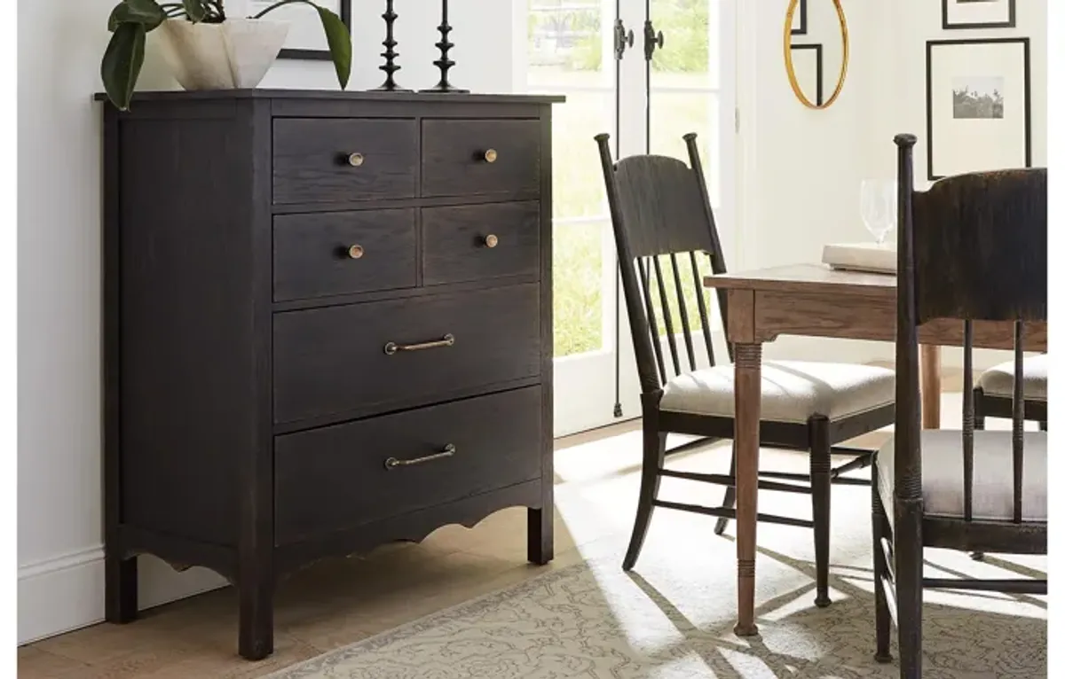 Americana Chest