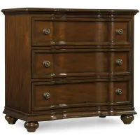 Leesburg Bachelor's Chest in Brown by Hooker Furniture
