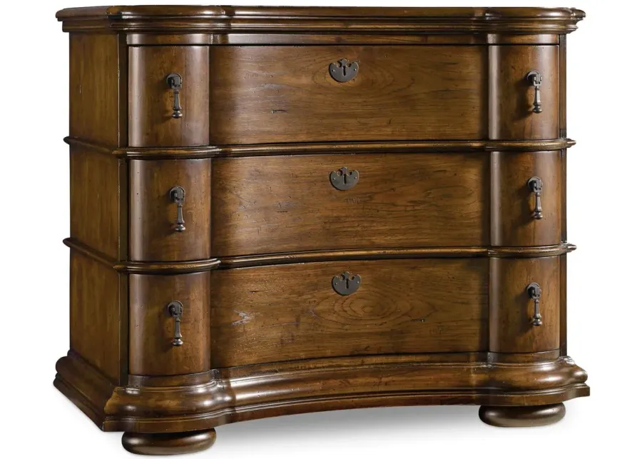 Archivist Bachelors Chest in Brown by Hooker Furniture